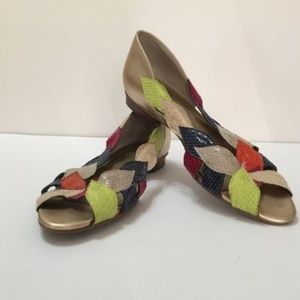 Vintage multicolor leaf Van Eli flats